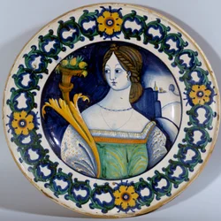 Assiette en céramique de Deruta décorée avec un portrait de femme