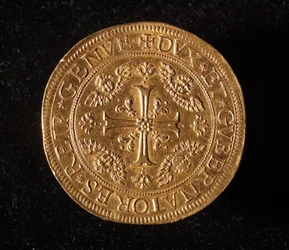 Monnaie de la République de Gênes : pièce de 25 doppie en or. Diam. 52,5 mm. 1694. Recto. Gênes Musei di Strada Nuova (inv. 6457)