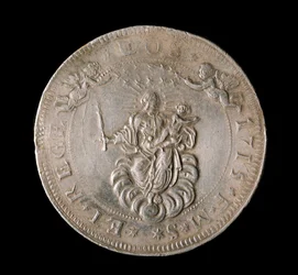 Monnaie de la République de Gênes : pièce de six écus en argent. Diam. 61,5 mm. 1715. Avers. Gênes, musées de la Strada Nuova (inv, M7156)