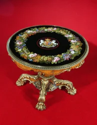 Table en micro-mosaïque avec armoiries de Norfolk et Leveson-Gower, 1847