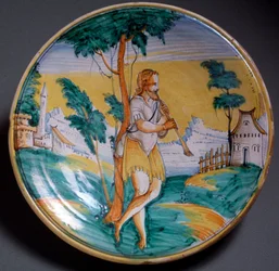 Art de la Renaissance : assiette décorée d