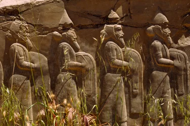 Bas-relief d