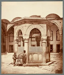 Fontaine dans la cour de Sultan Achmet