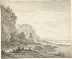 Vallée fluviale large avec des montagnes escarpées
