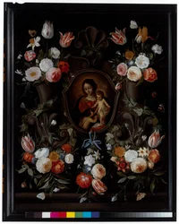 Cartouche en pierre orné de fleurs et de papillons