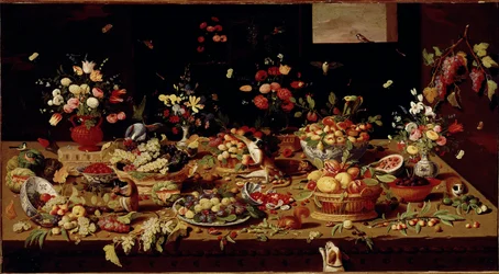 Nature morte avec fruits et fleurs. Table garnie de plats avec des figues, prunes, grenades, raisins, pêches. Peinture sur cuivre de Jan Van Kessel (1626-1679) Galleria Doria Pamphilj, Rome