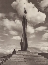 Suisse : Monument aux morts sur le Forch, près de Zurich