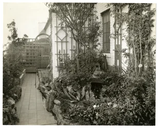 Jardin de Mme Regina Jais, vers 1936-37