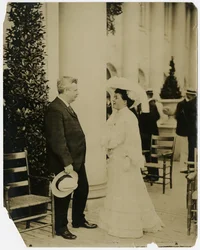 Mme Norman Mack, Gov Odell, Exposition de St Louis 1903