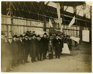 Exposition universelle de Saint-Louis, Président Francis à droite