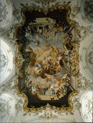 Art baroque : La Vierge entourée de saints. Fresque de la voûte par Johann Georg Bergmüller (1688-1792) 1736 Église du couvent des Augustins. 1732-1739 Diessen am Ammersee, Allemagne