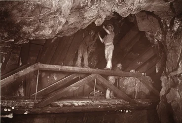 Le Pont, mine de East Pool, illustration de 