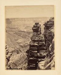 Autel Shini-Mo depuis le bord du Marble Canyon, fleuve Colorado