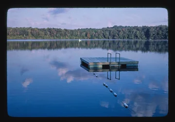 Étang de sable de Menges, Menges Lakeside Resort, Livingston Manor, New York, États-Unis