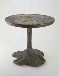 Table de lotus, vers 1905 (bois de cyprès fini Jin-di-Sugi)