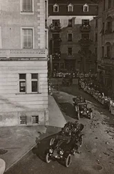 Album "Meine weltkriegs - Erinnerungen Front Sud-Ouest (Carinthie, Italie, Tyrol du Sud) 31/03/1915-12/11/1918 - Josef Zohles Wien": véhicules militaires à Villac