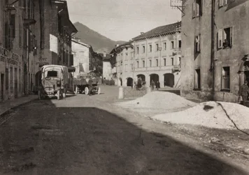 Album "Meine weltkriegs - Erinnerungen South-West Front (Carinthie, Italie, Tyrol du Sud) 31/03/1915-12/11/1918 - Josef Zohles Wien" : place Tolmezzo