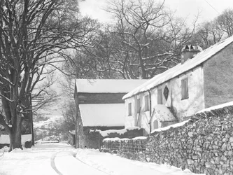 Une épaisse couche de neige à Nab Cottage