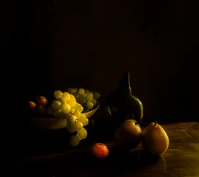 Nature morte aux fruits sombres
