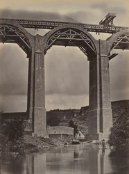 Pont-de-Buis, sur la Doufine, France