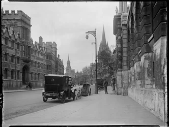 High Street, Oxford, Oxfordshire, 22/04/1924 (photo n/b)