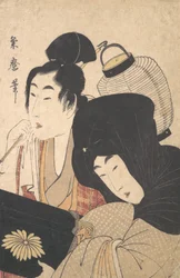 Jeune femme la nuit accompagnée d