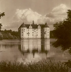 Château de Glücksburg près de Flensburg (Schleswig) (photo n/b)