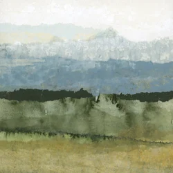 Paysage verdoyant et brumeux