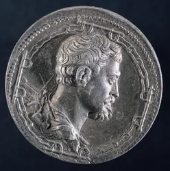 Revers du médaillon d