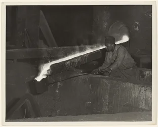 [Aide-mouleur, Baldwin Locomotive Works, Eddystone, Pennsylvanie].
