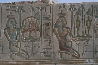 Relief des offrandes votives