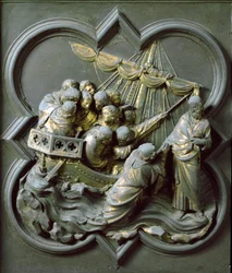 Porte Nord (appelée Porte de la Croix, au Nord), détail extérieur : Le Christ marchant sur l