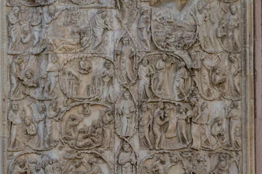 Arbre de Jessé et prophéties messianiques (bas-reliefs de Lorenzo Maitani, avant 1275-1330, deuxième colonne, façade de la cathédrale d