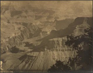 [Paysage du canyon vu du ciel]