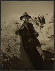Portrait de Fleckenstein avec appareil photo