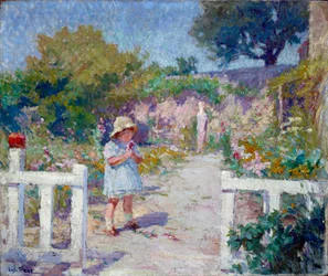 Petite fille dans le jardin