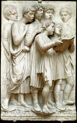 La cantoria ou enfants chantant en chœur - Relief en marbre (Hauteur 348 cm), par Luca della Robbia (c.1400-1482)