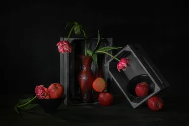 Pommes florales sombres