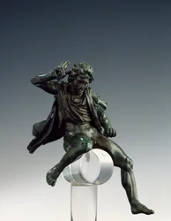 Art grec : « Le roi de Macédoine Alexandre le Grand (356-323 av. J.-C.) à cheval ». Sculpture en bronze de Lysippe de Sicyone (395-305 av. J.-C.), IVe siècle av. J.-C. Rome, Musée national de la Villa Giulia, Italie