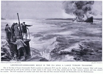 Le capitaine de corvette Boyle, à bord du E14, coule un gros transport turc en 1915 (lithographie).