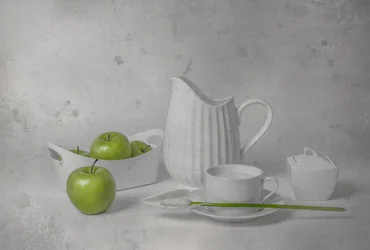 Nature morte aux pommes vertes fraîches