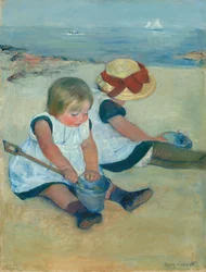 Enfants jouant sur la plage