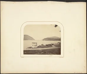 [Paysage avec canons]