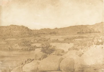 Vue prise à la première Cataracte, rive droite, 1849-50