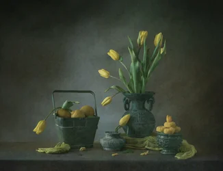 Tulipes dorées et citrons