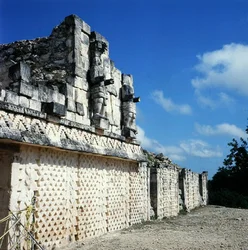 Détail de la façade arrière du Palais des Masques, Période Classique Tardive (600-900 AD)