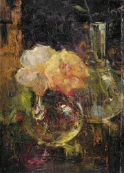 Roses jaunes dans une carafe
