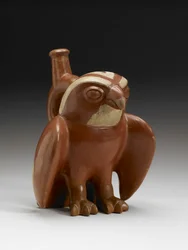 Vase faucon, 200-450 apr. J.-C. (terre cuite avec engobe)