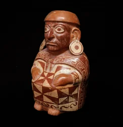 Art précolombien, civilisation Moche : vase représentant le « Tisserand » - 200 av. J.-C.-700 apr. J.-C. - Lima, Musée national d