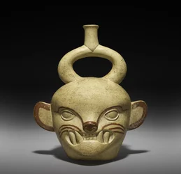 Vaisseau en forme de tête féline, 100-800 après J.-C.